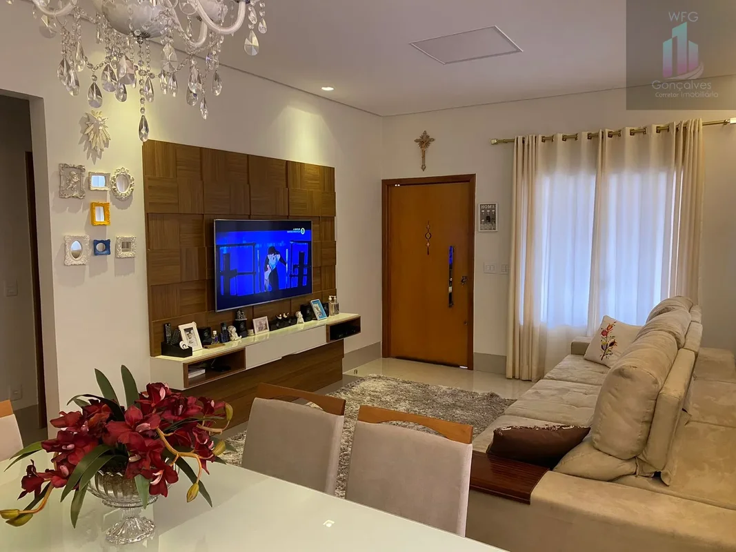 CASA TERREA 3 SUITES(360MTS) 900MTS DO SHOPPING PLAZA DORO3 Suítes Plenas (uma c...