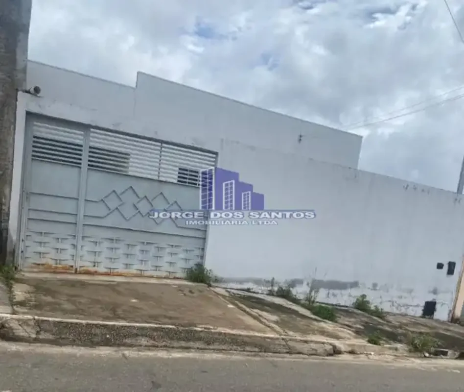 Casa à venda em Cocalzinho de GoiásCasa bem estruturada, quitada e desocupadaCar...