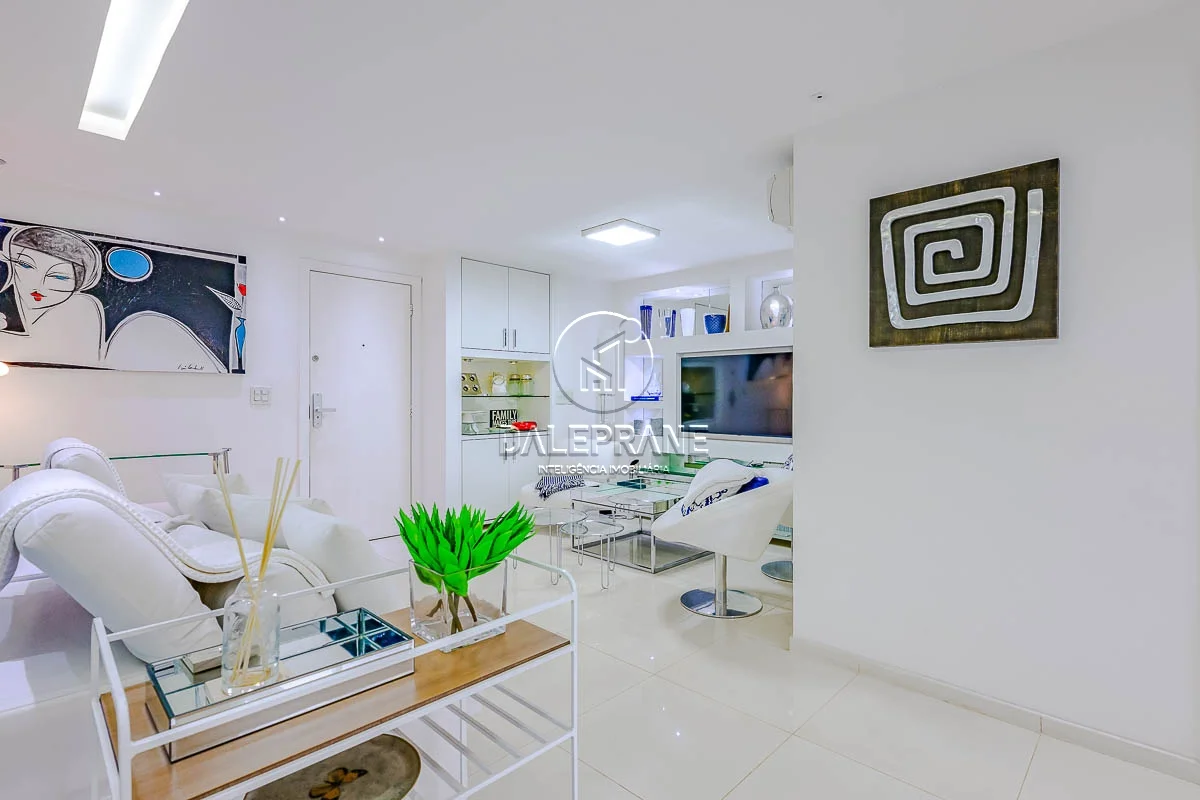 DALEPRANE IMÓVEIS VENDE:SQSW 300 Bloco C | Edifício Real BourbonApartamento refo...