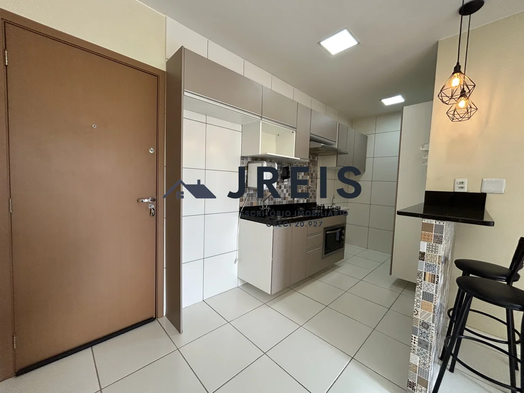 JREIS ESCRITÓRIO IMOBILIÁRIO* Apartamento reformado sendo:* Cozinha com coifa, f...