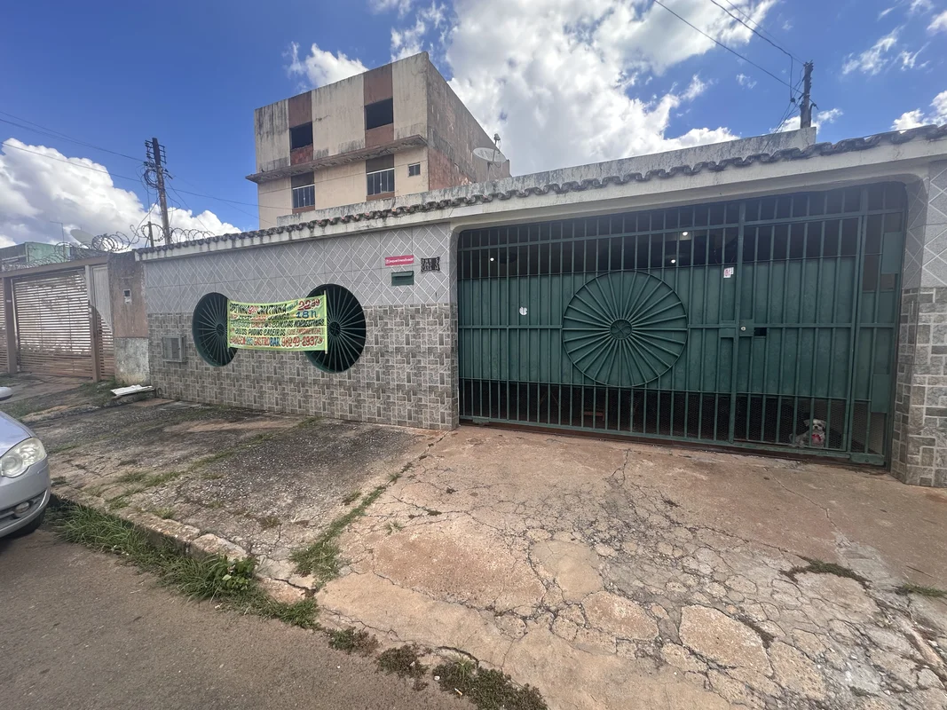 Vicente Pires Imóveis - VENDE CASA NA CEILÂNIDA NORTE, BEM PROXÍMO AO CENTRO - C...