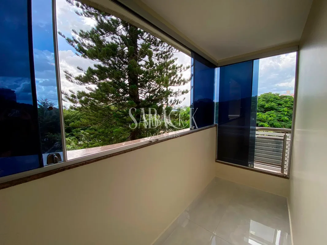 SQN 309 Bloco P | Asa NorteElegância, amplitude e luz natural em perfeita harmon...
