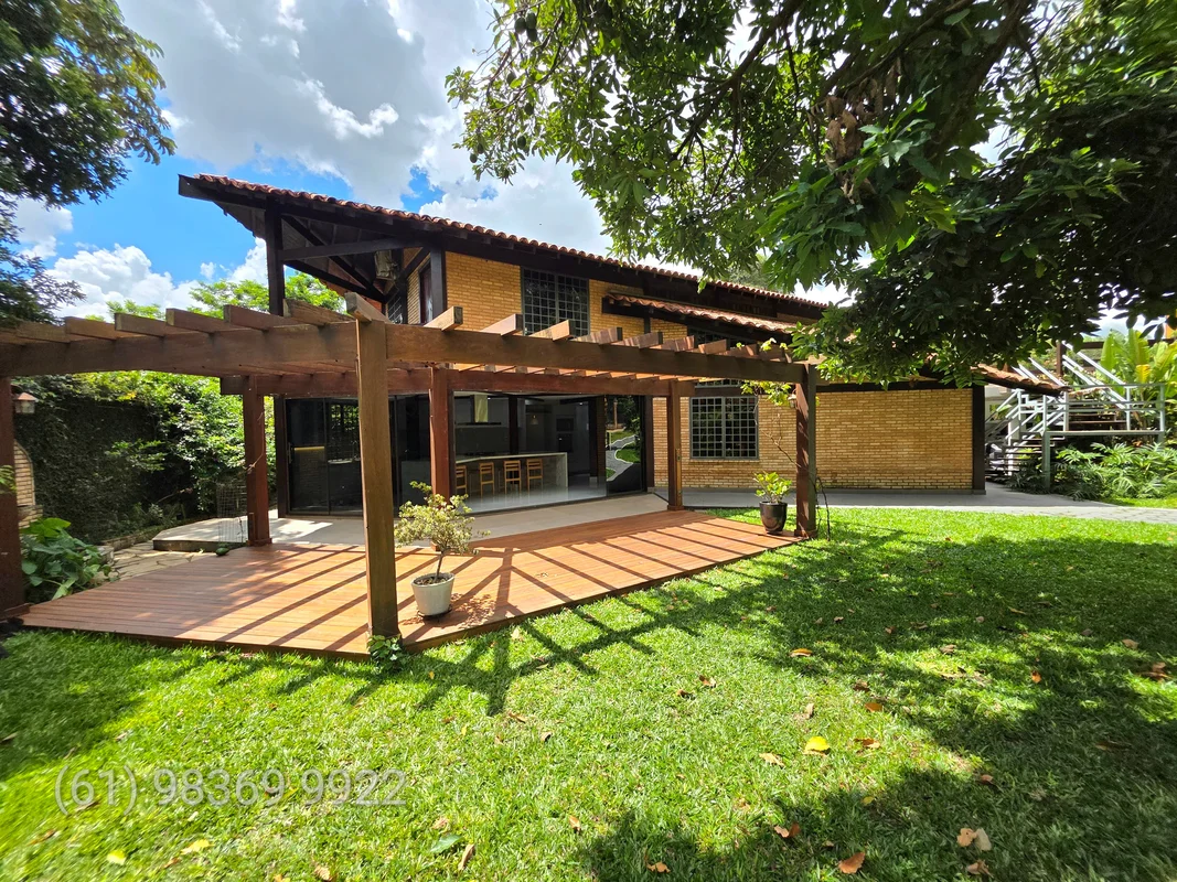 Casa Exclusiva no Park Way – SMPW Quadra 3Ao lado de Águas Claras | Lote de 2.50...