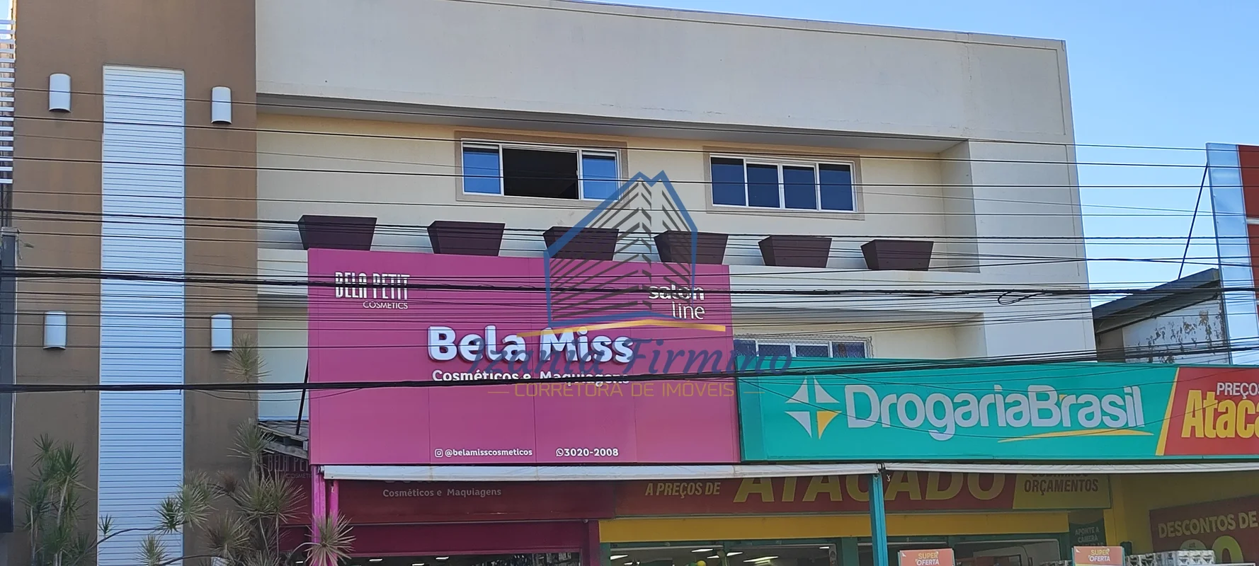 Oportunidade de morar bem. Localização privilegiada !!! imóvel frente a parada d...