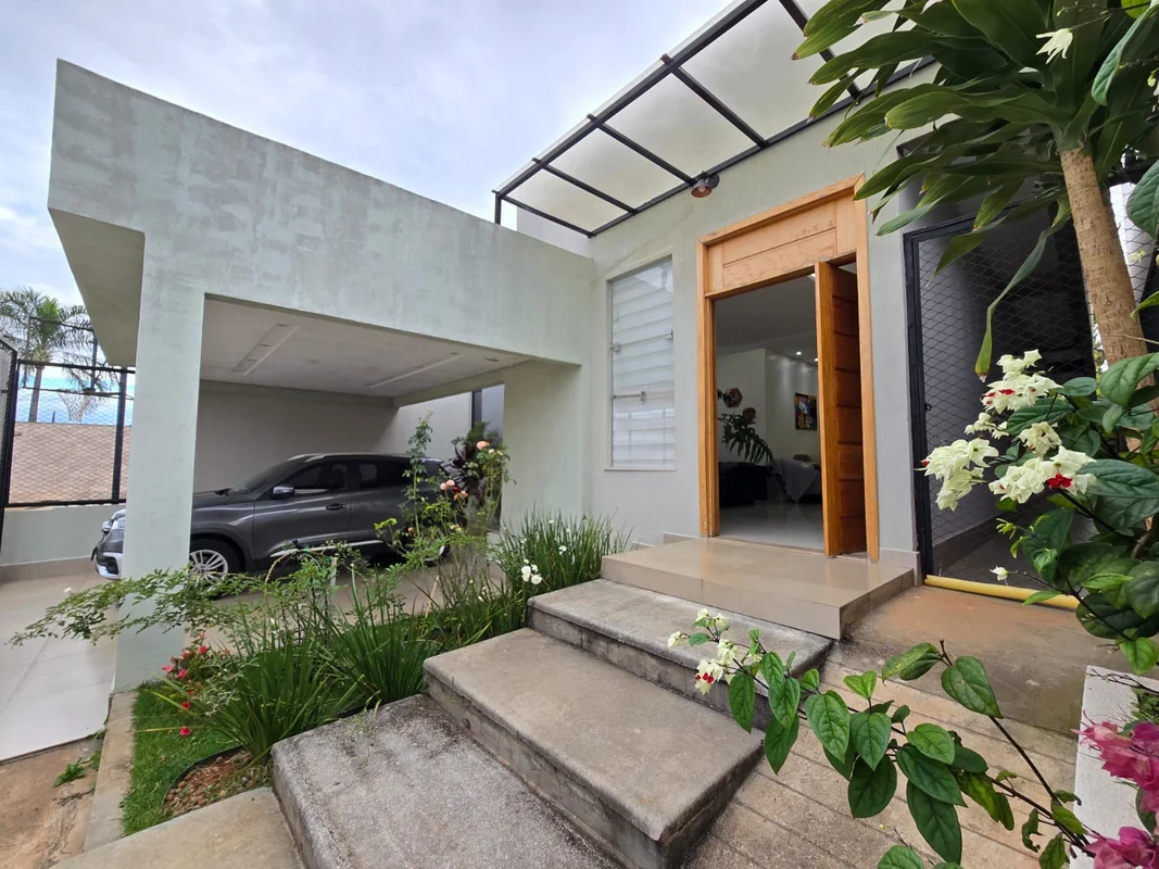 Durães Imóveis Brokers, apresenta esta excelente casa em condomínio fechado, loc...