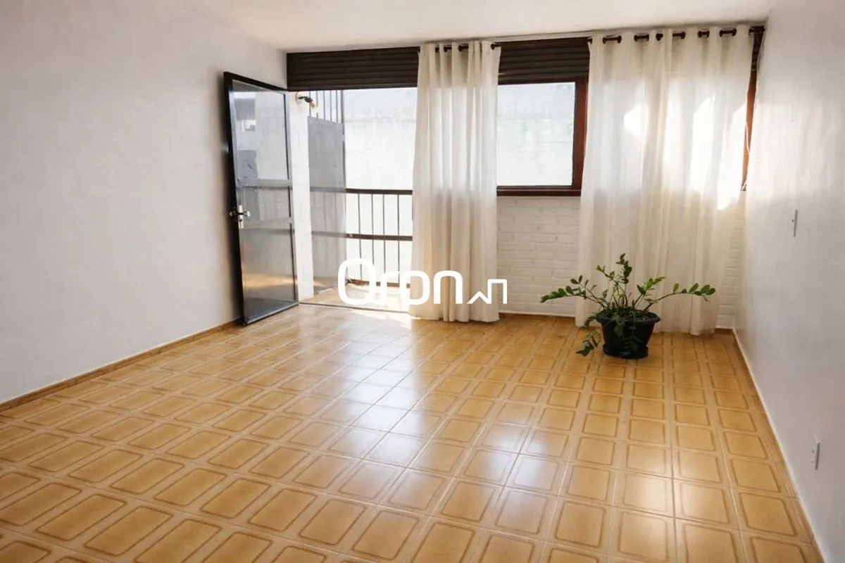 CÓDIGO DO IMÓVEL: AD0115 LOCALIZAÇÃO:Localização privilegiada no Complexo Flambo...