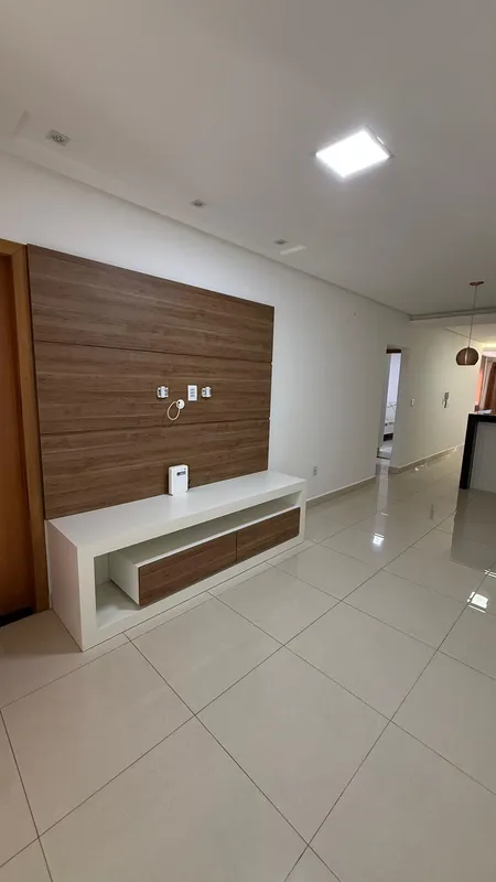 Casa Cidade Vera Cruz | Aparecida de GoiâniaCasa 3 Quartos (1 Suíte) | Alto Padr...