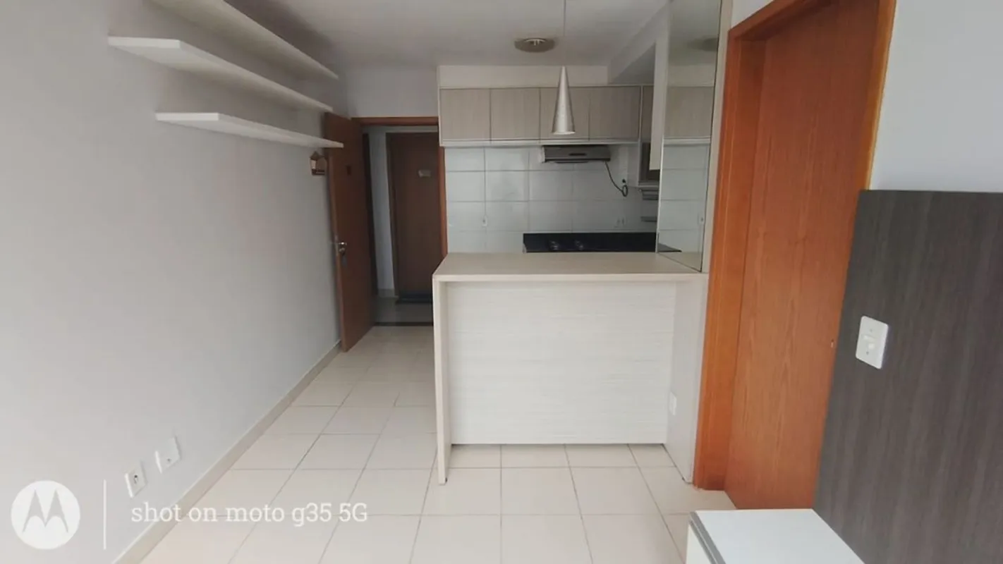 Apartamento 1 quarto com planejados e excelente iluminação - QR 110 no Residenci...