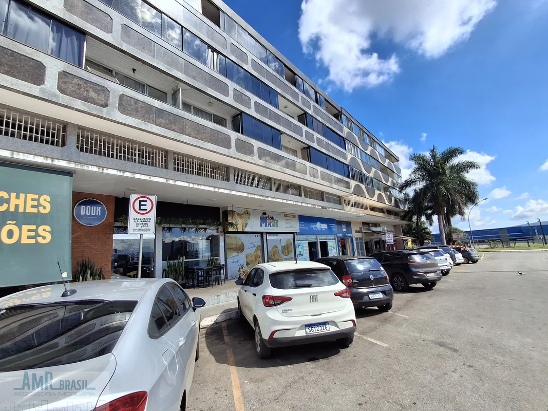 AMRBRASIL, ALUGA APARTAMENTO AVARANDADO COMPOSTO DE SALA, COZINHA COM ARMARIO, Q...