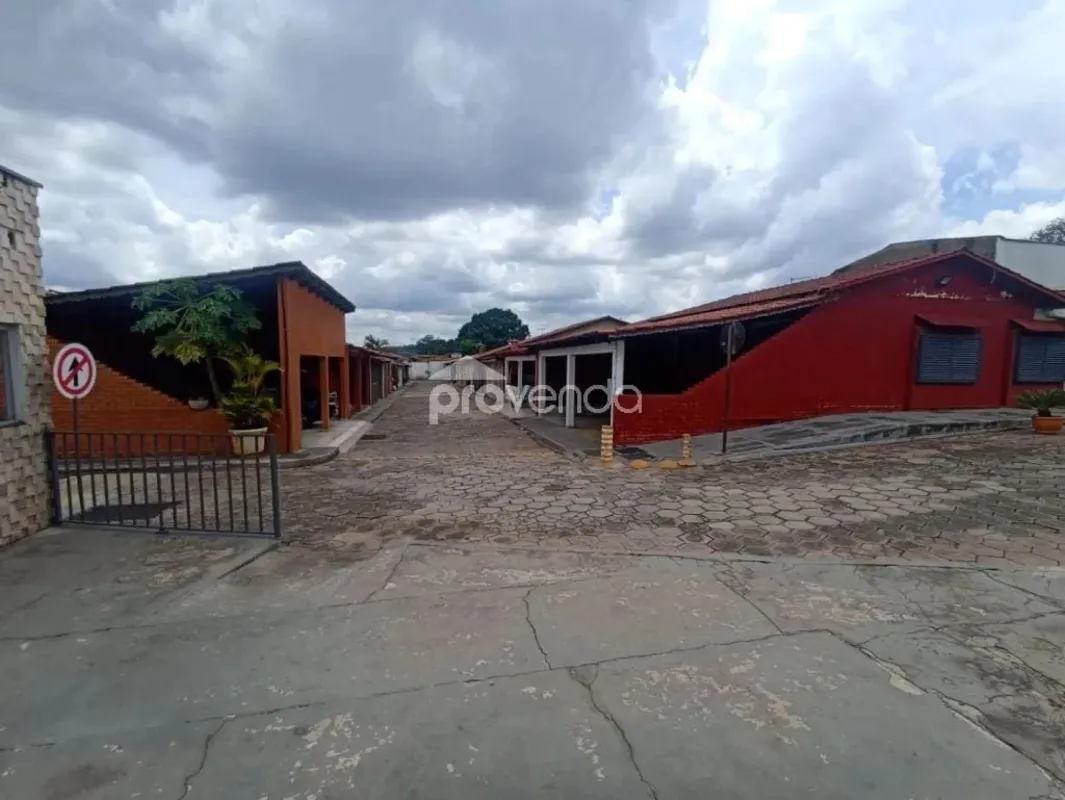 Casa à Venda no Condomínio Residencial Novo Mundo - Jardim Novo Mundo, Goiânia (...