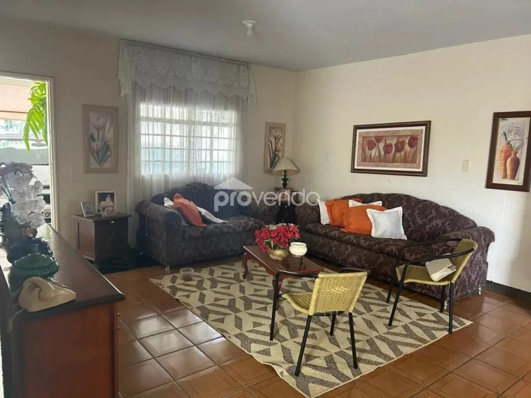 CASA 03 QUARTOS 248,00 M² - JARDIM NOVO MUNDO Casa à Venda - Jardim Novo Mundo G...
