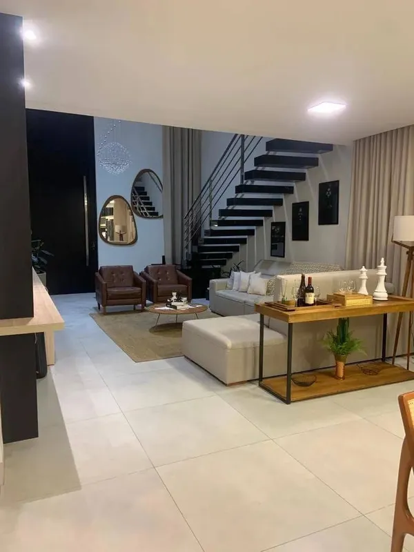 Sobrado Jardins Barcelonam2301 construção3 Suítes sendo 1 máster com closet e ba...