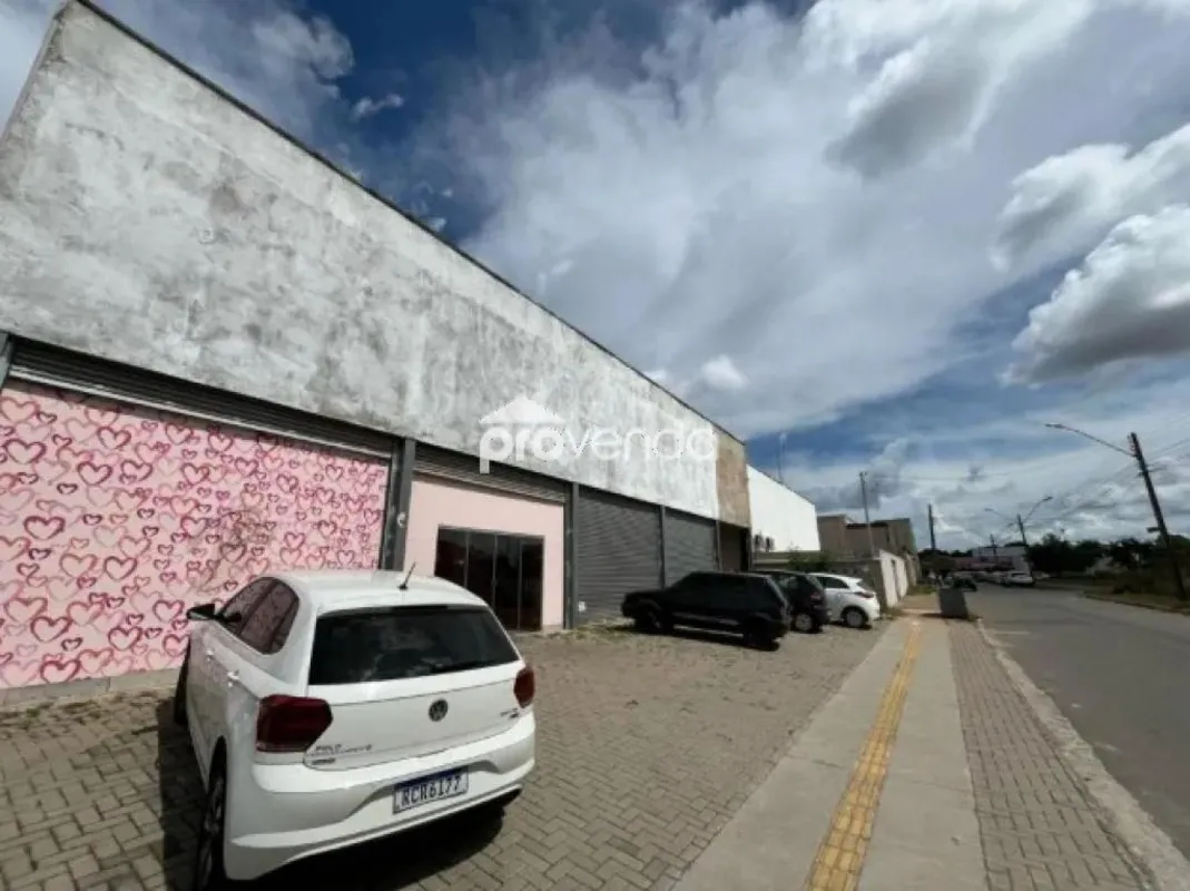 Nós temos o imóvel ideal para você instalar a sua empresa. Esta loja fica estrat...