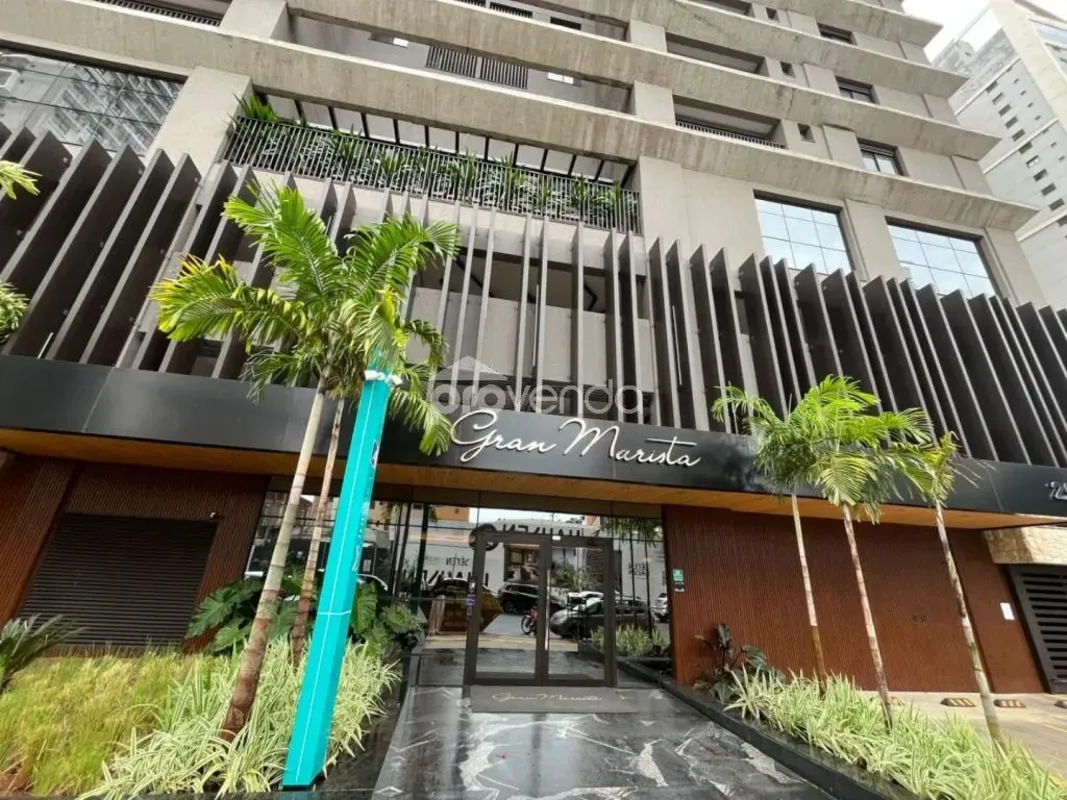 Apartamento com excelente padrão, composto por 3 suítes, todas com armários plan...