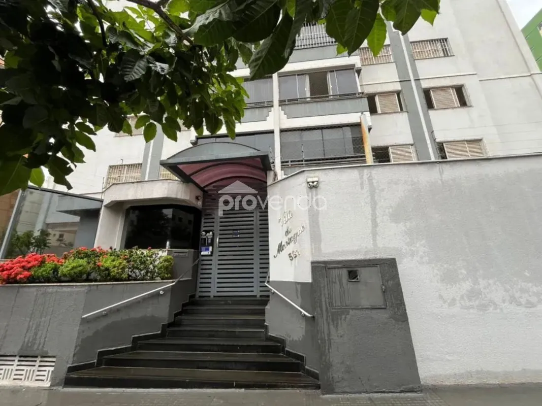 Apartamento com 3 quartos, sendo 1 suíte, todos com armários planejados, oferece...