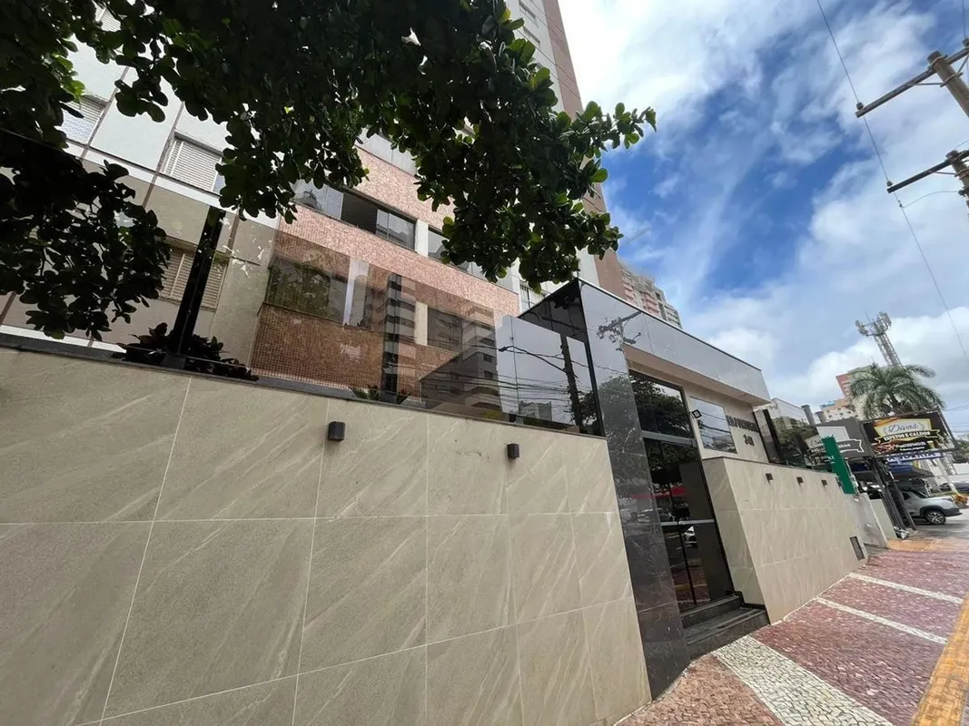 Apartamento Mobiliado com 3 Quartos (1 Suíte) à Venda Edifício Portugal Setor Oe...