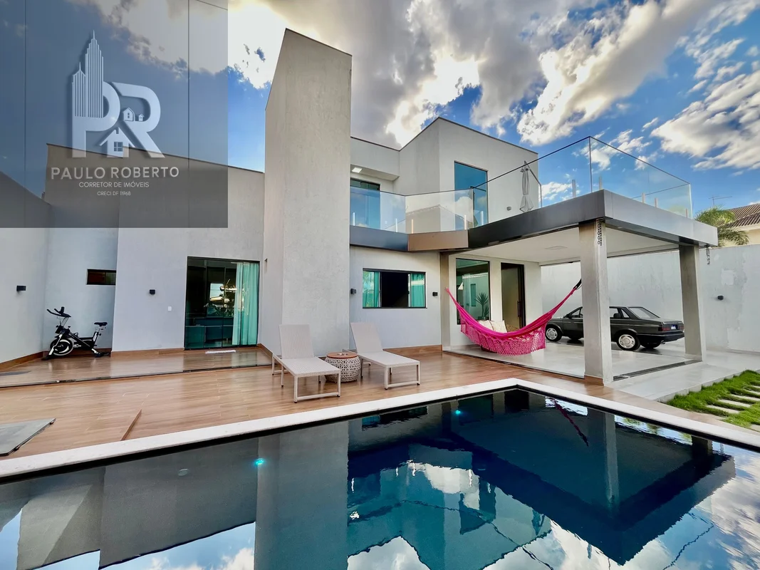 ?? *Casa de Alto Padrão à Venda – Vicente Pires (Rua 12)*Excelente oportunidade!...