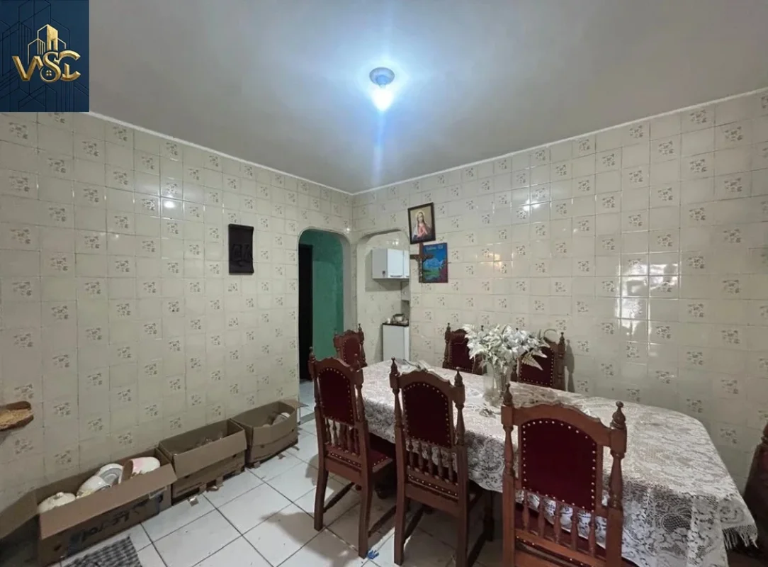 *** CASA PADRÃO NA QSD 20 COM POTENCIAL DE REFORMA ****** TODA NA LAJE ****** AC...