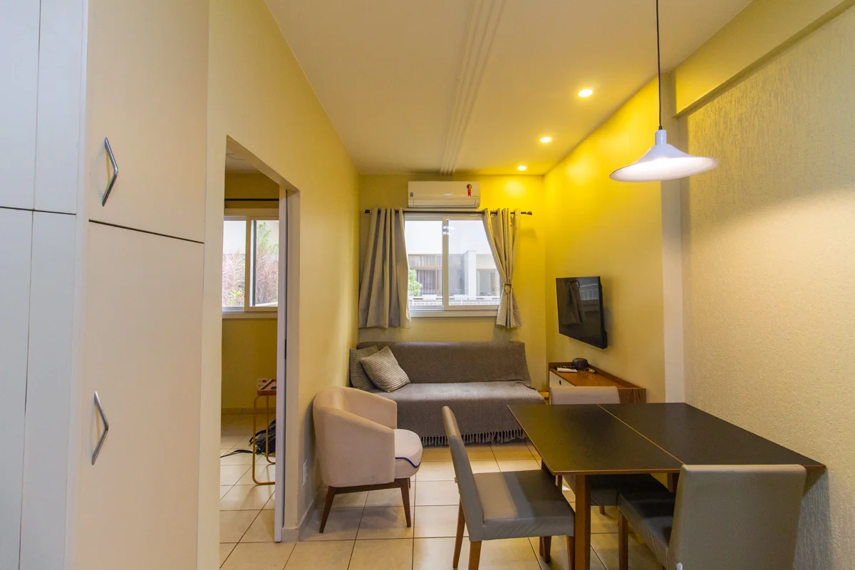 Maravilhoso apartamento, condomínio com lazer completo.- 1 dormitório bem distri...