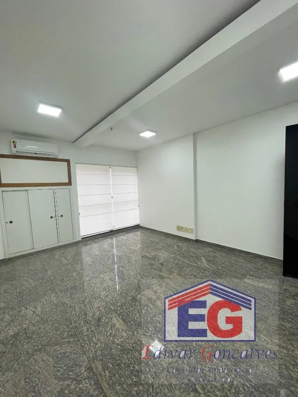  EXCELENTE SALA - DIVIDIDA- RECEPÇÃO- ESCRITORIO- PERSIANAS- PISO GRANITO- AR CO...