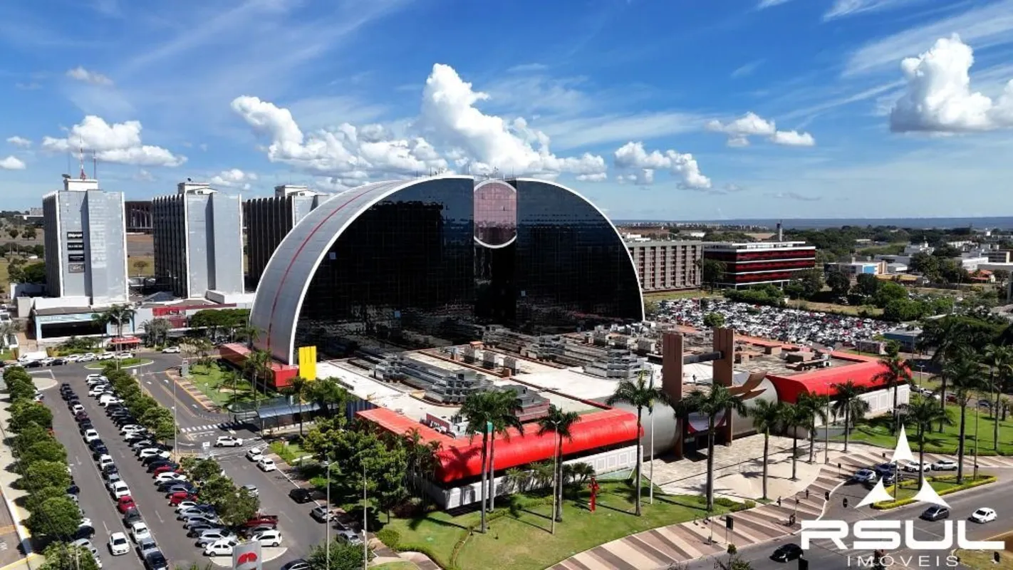 São 03 salas integradas e 2 vagas de garagem, uma raridade Brasília Shopping!Sal...