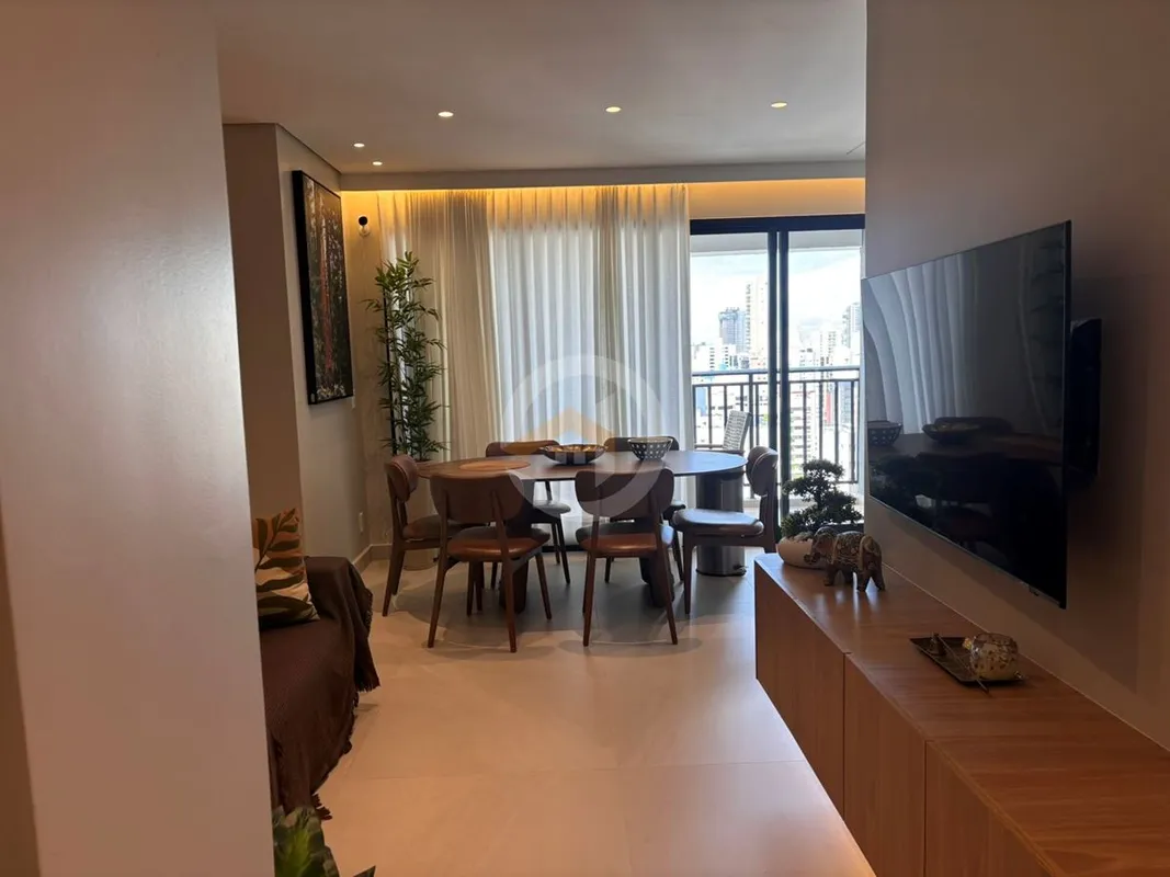 Apartamento mobiliado e decorado, com aproximadamente 72 m², localizado no Opus ...