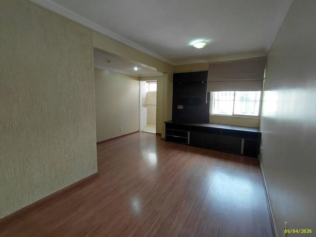Realiza Imóveis Aluga - Apartamento 2 Quartos com GaragemApartamento com sala am...