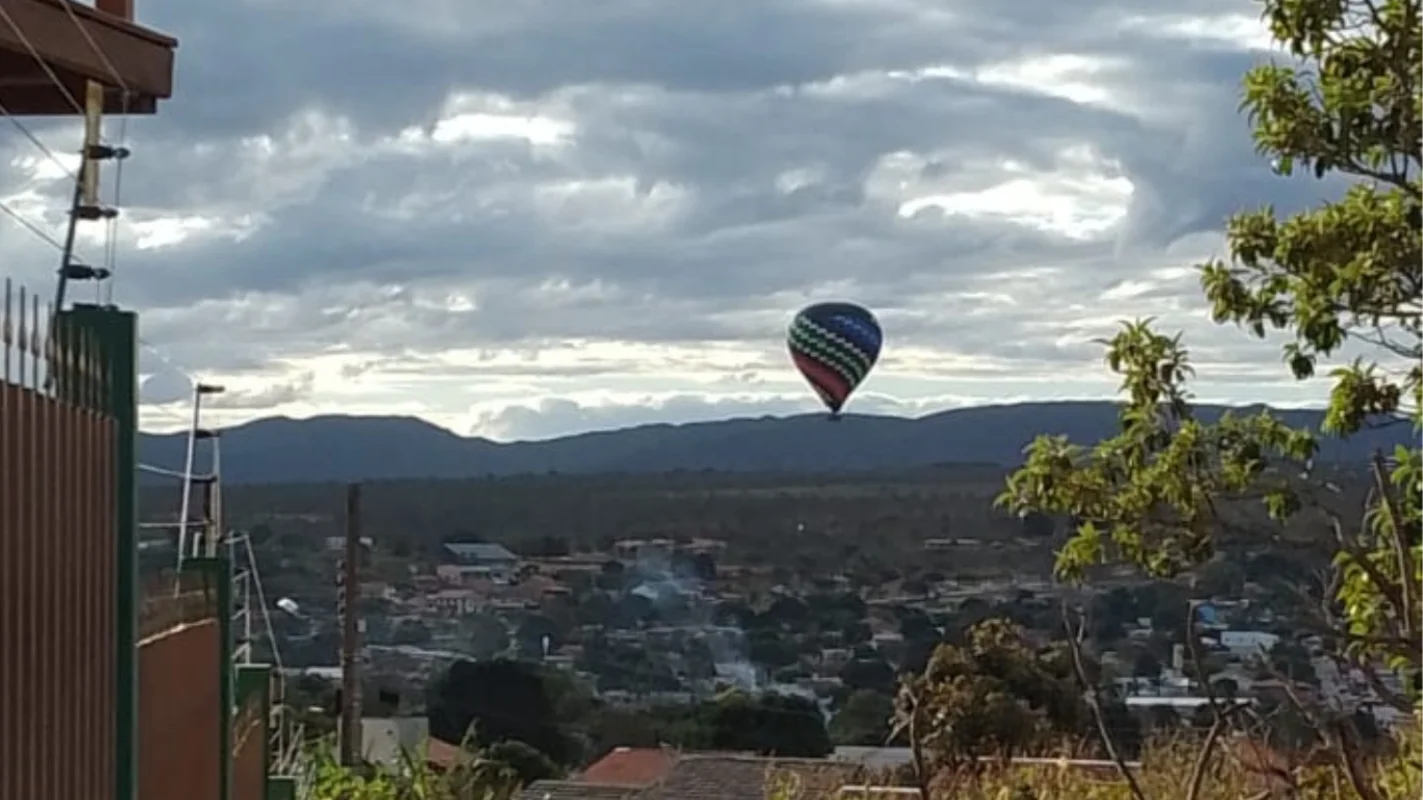 600 m² com vista panorâmica – Serras, Parque Nacional, cidade e por do sol.Local...
