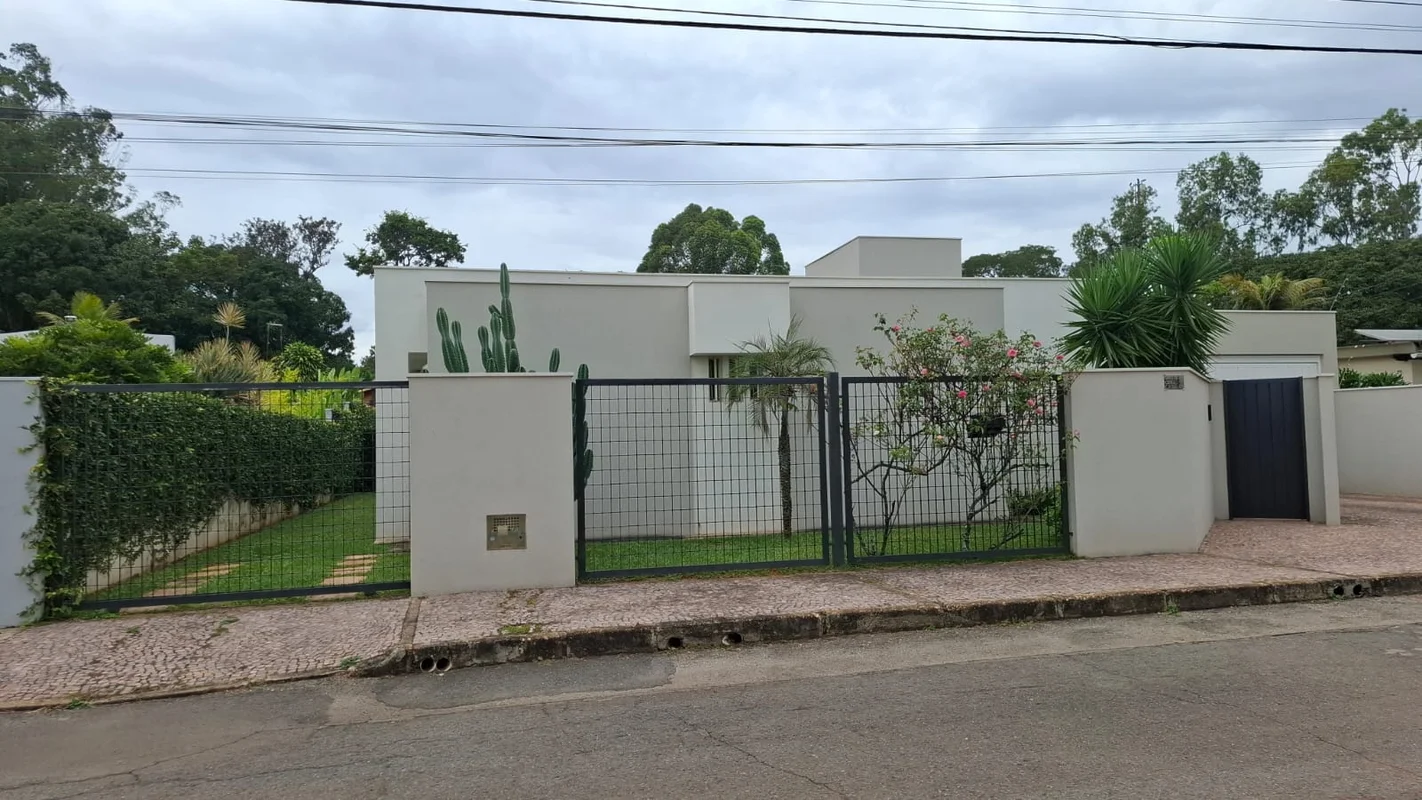  EXCLUSIVIDADE !!!!!!!!! Descubra uma residência única na SHIS QI 23, no Lago Su...