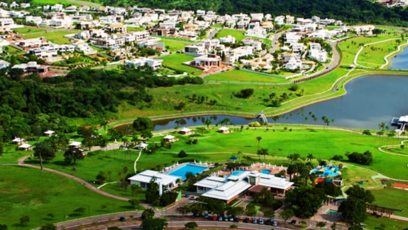 Lote no Residencial Alphaville Araguaia - QUITADOCom 587 m2R$ 2.250.000,00 17/04...