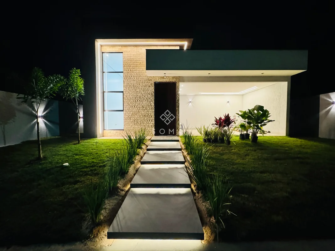 ESPECIFICAÇÕES DA CASA:- Projeto de iluminação- Sala ampla com pé direito duplo-...