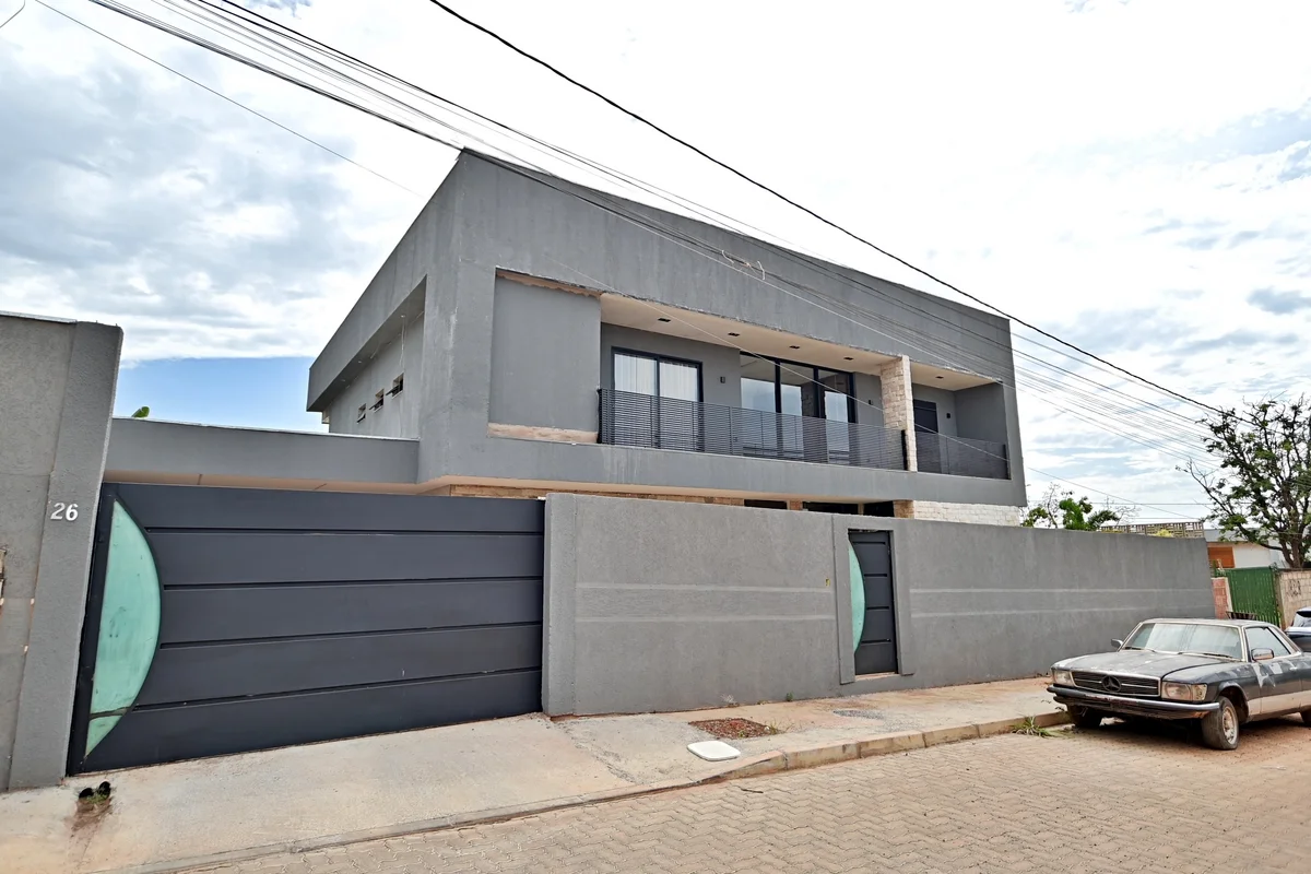 Casa Moderna de Alto Padrão à Venda – Estância Quintas da Alvorada | Quadra 1Uma...