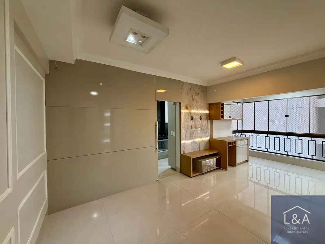 OPORTUNIDADE NO SETOR BUENO — 2 quartos ( uma suíte) OPORTUNIDADE.Apartamento no...