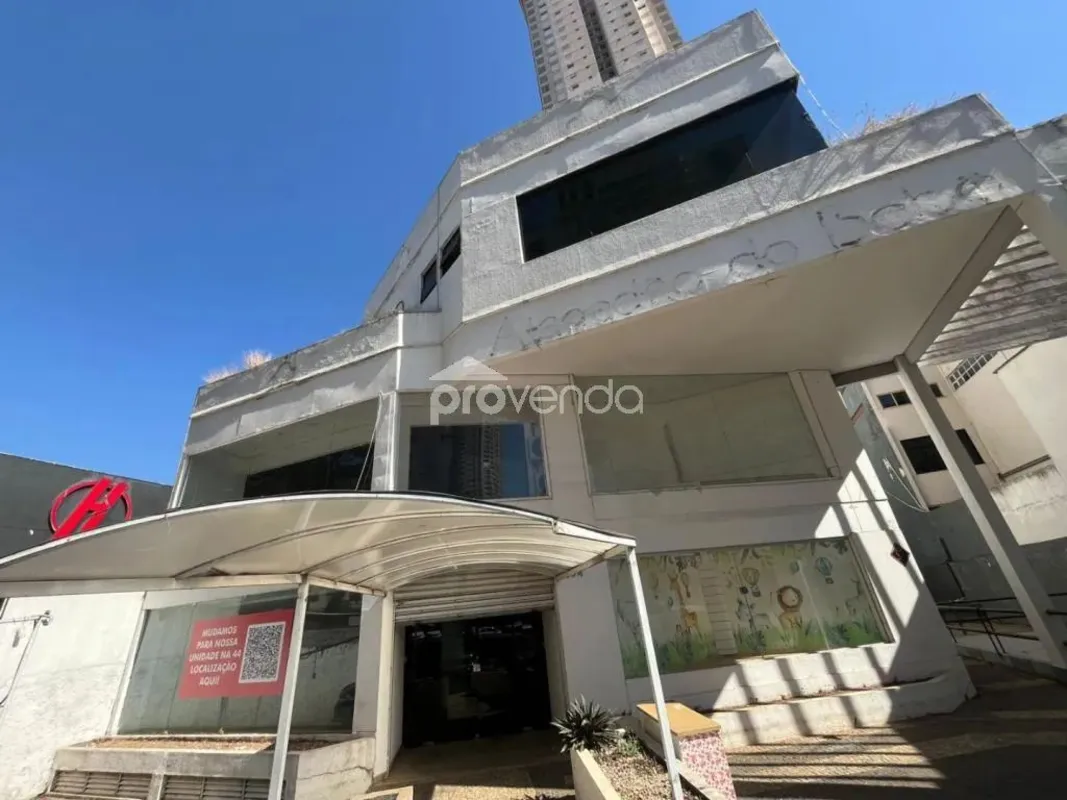 Imóvel imponente e moderno, localizado na Avenida T-10, Setor Bueno, uma das reg...