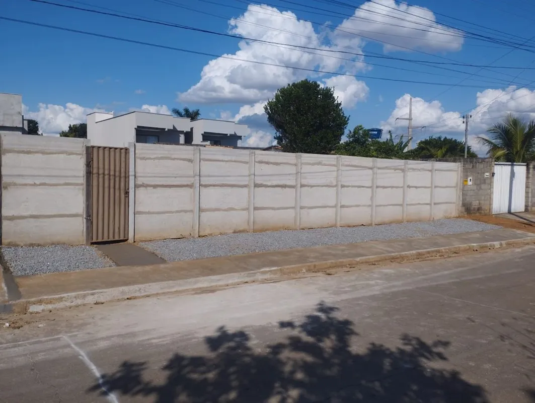 Excelente oportunidade no Jardim Helvécia!Lote com 450m², totalmente plano e mur...