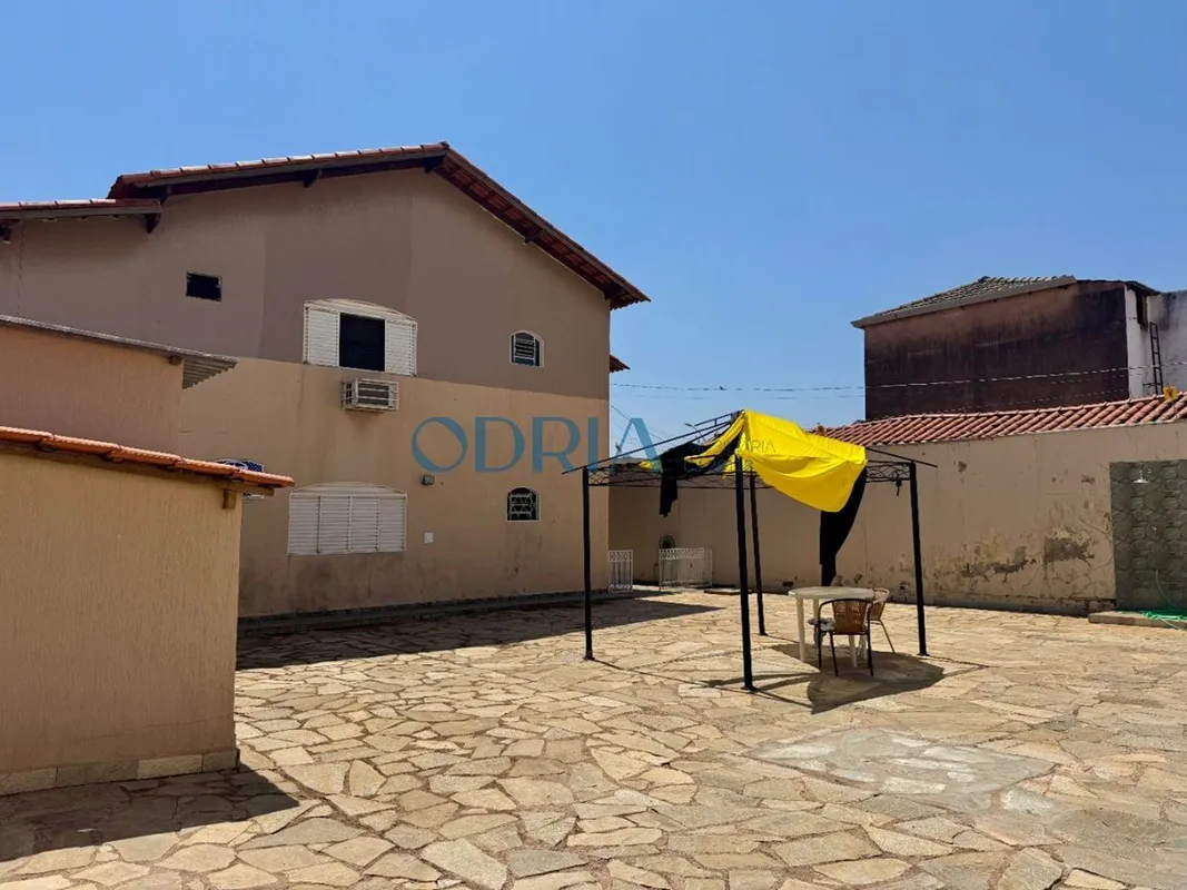 Casa em condomínio com 3 quartos no Setor de Mansões de Sobradinho (Serra Dourad...