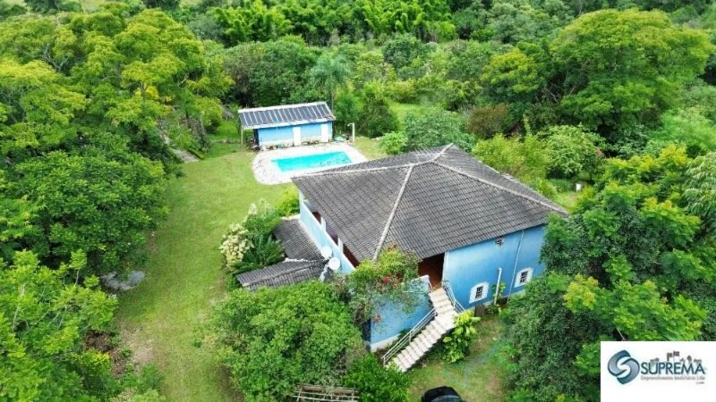 Suprema Construções e Emp. Imobiliários Ltda, Creci/DF 9060, apresenta:?Um refúg...