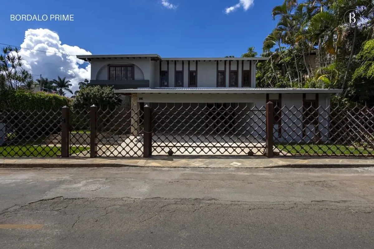 VILLA153061 - Última atualização: 27/04/26 23:31SHIS Qi 09 - Lago Sul.Área const...