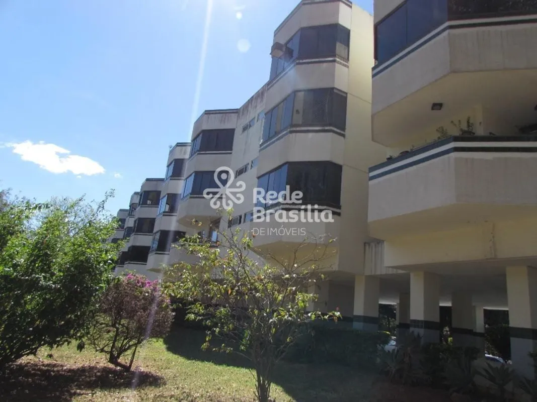 SHCGN 703 - Apartamento Mobiliado 2 quartos - Asa Norte - Brasília/DFO imóvel es...