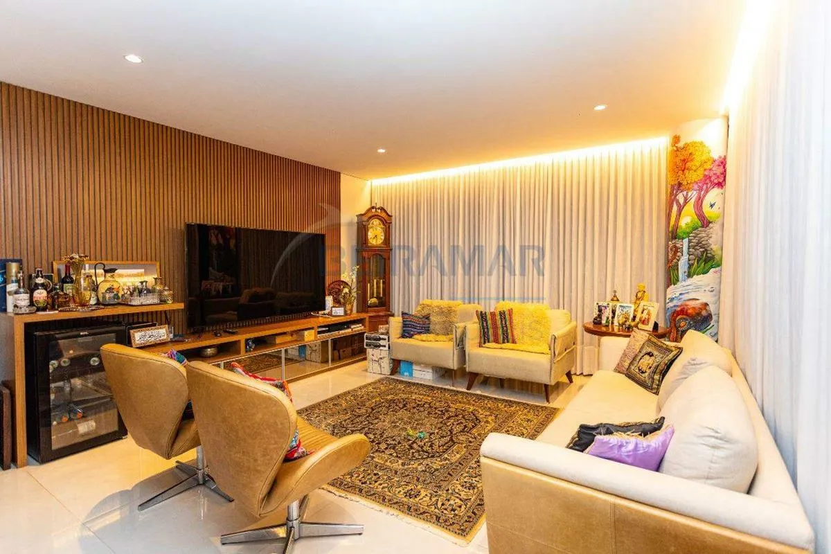 Encante-se com este belíssimo apartamento em um dos condomínios mais desejados d...