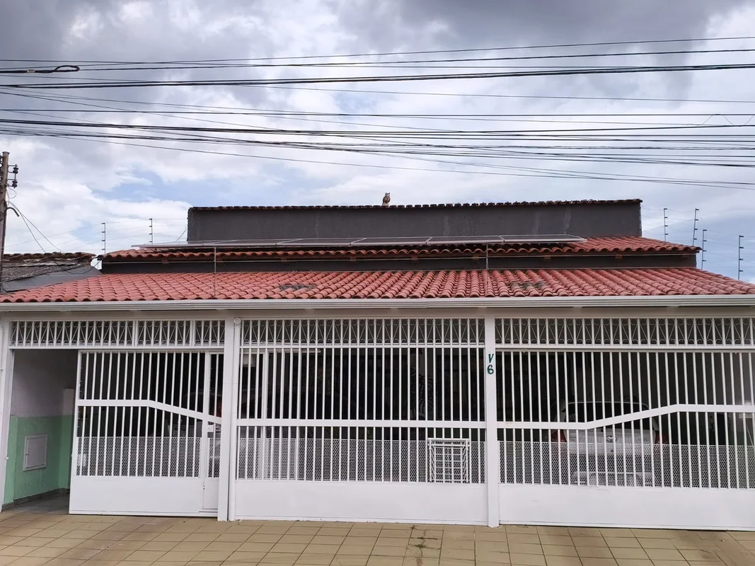  CASA À VENDA – M NORTE | QNM 36Conforto, espaço e excelente custo-benefício em ...