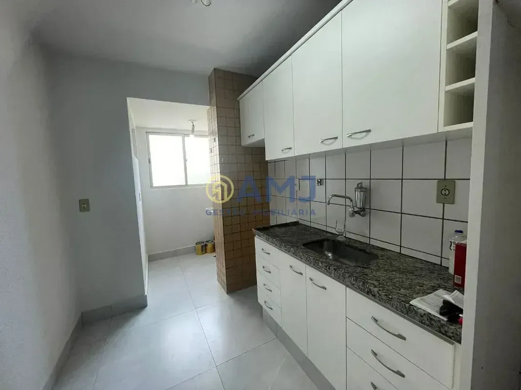 Apartamento à Venda Cond. Pérola Residencial Eldorado GoiâniaAndar medianoPosiçã...