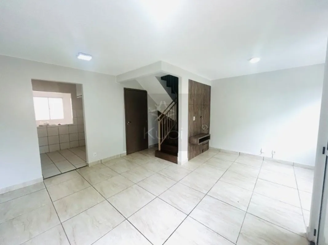 CASA PARA LOCAÇÃO NA QC 08 ? JARDINS MANGUEIRAL Localização privilegiada na QC 0...