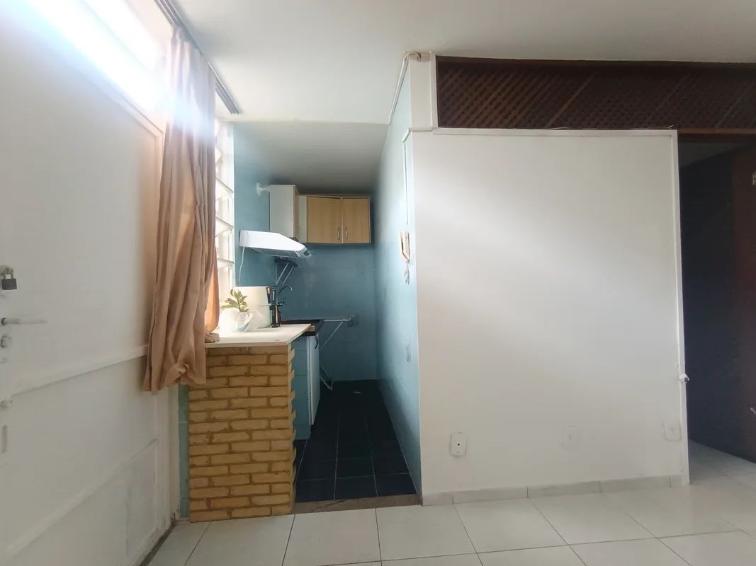LIT CLN 105 MEDINDO 29,10 METROS QUADRADOS.QUARTO ESPACOSO.SALA E COZINHA CONJUG...