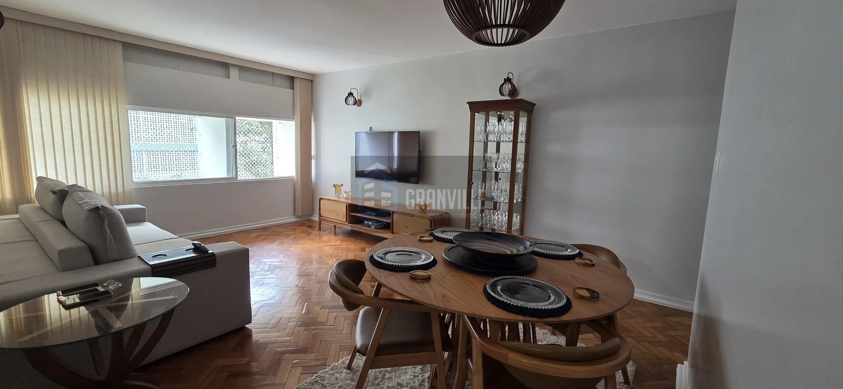 Granville Negócios Imobiliários Vende:Charme, Conforto e Localização Privilegiad...