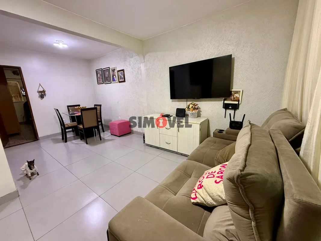 112m², 6 quartos, suíte, 2 pavimentos, a 550m da Estação Furnas R$ 530.000 - Não...