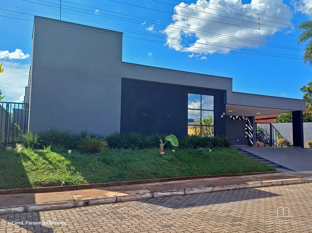 Oportunidade Única no Condomínio Ecológico Parque do Mirante!Apresentamos uma ch...