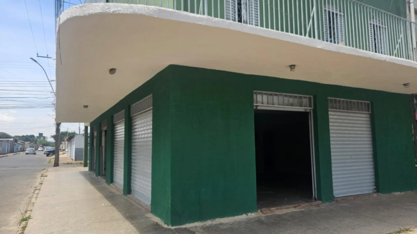 Escritório Imobiliário Ney Linhares aluga:Uma loja na Qd 07 do Setor Leste do Ga...
