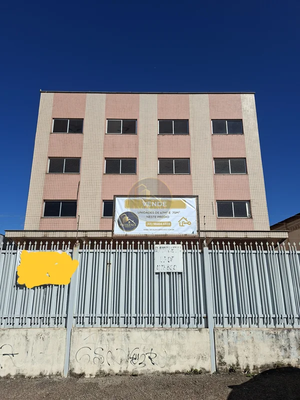 Excelente apartamento desocupado e escriturado ( ESCRITURA COMERCIAL)em ótima lo...