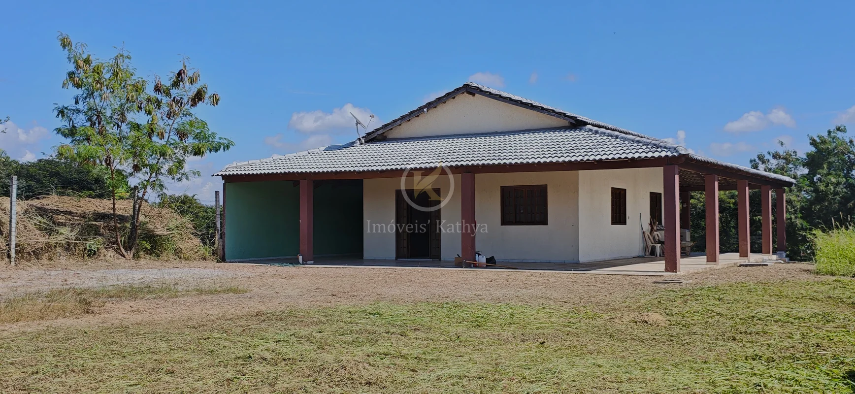 Casa Térrea em Condomínio Fechado | 1.000m² de Terreno | Vista Livre | Jardim Bo...